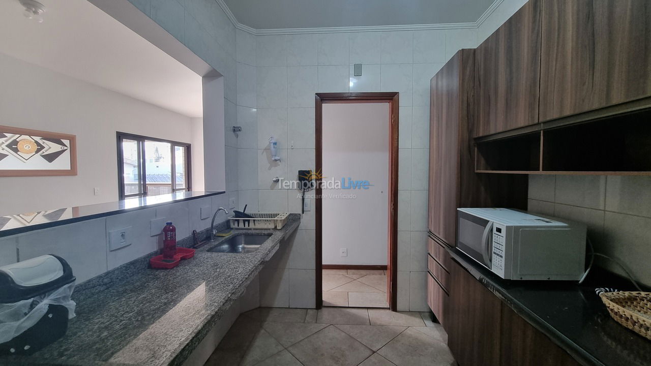 Apartamento para aluguel de temporada em Guarujá (Enseada)