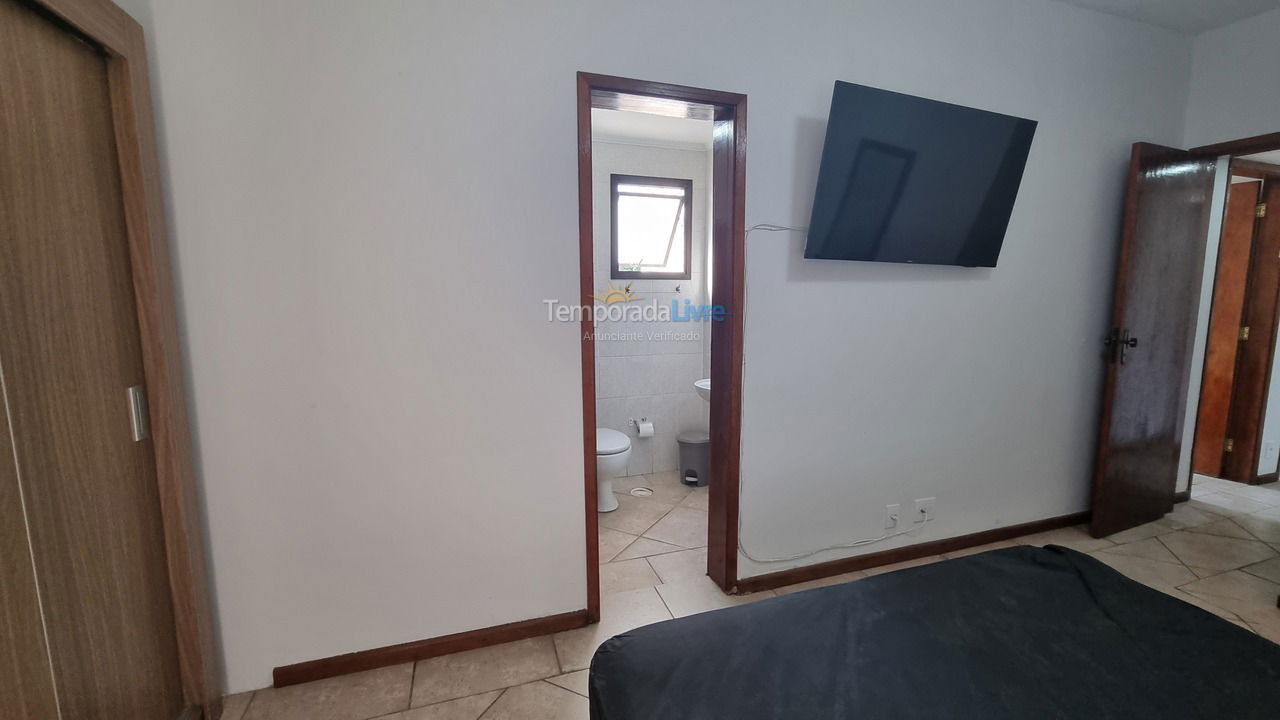 Apartment for vacation rental in Guarujá (Enseada)