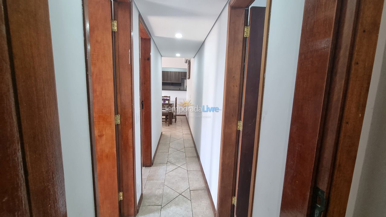 Apartamento para aluguel de temporada em Guarujá (Enseada)