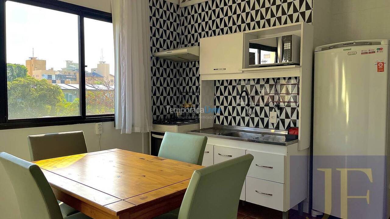 Apartamento para aluguel de temporada em Florianopolis (Canasvieiras)