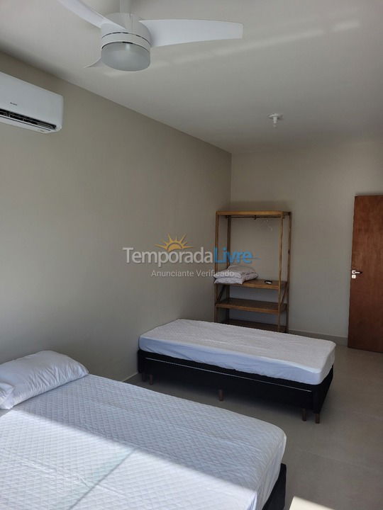 House for vacation rental in Itapoá (Balneário Cambiju)