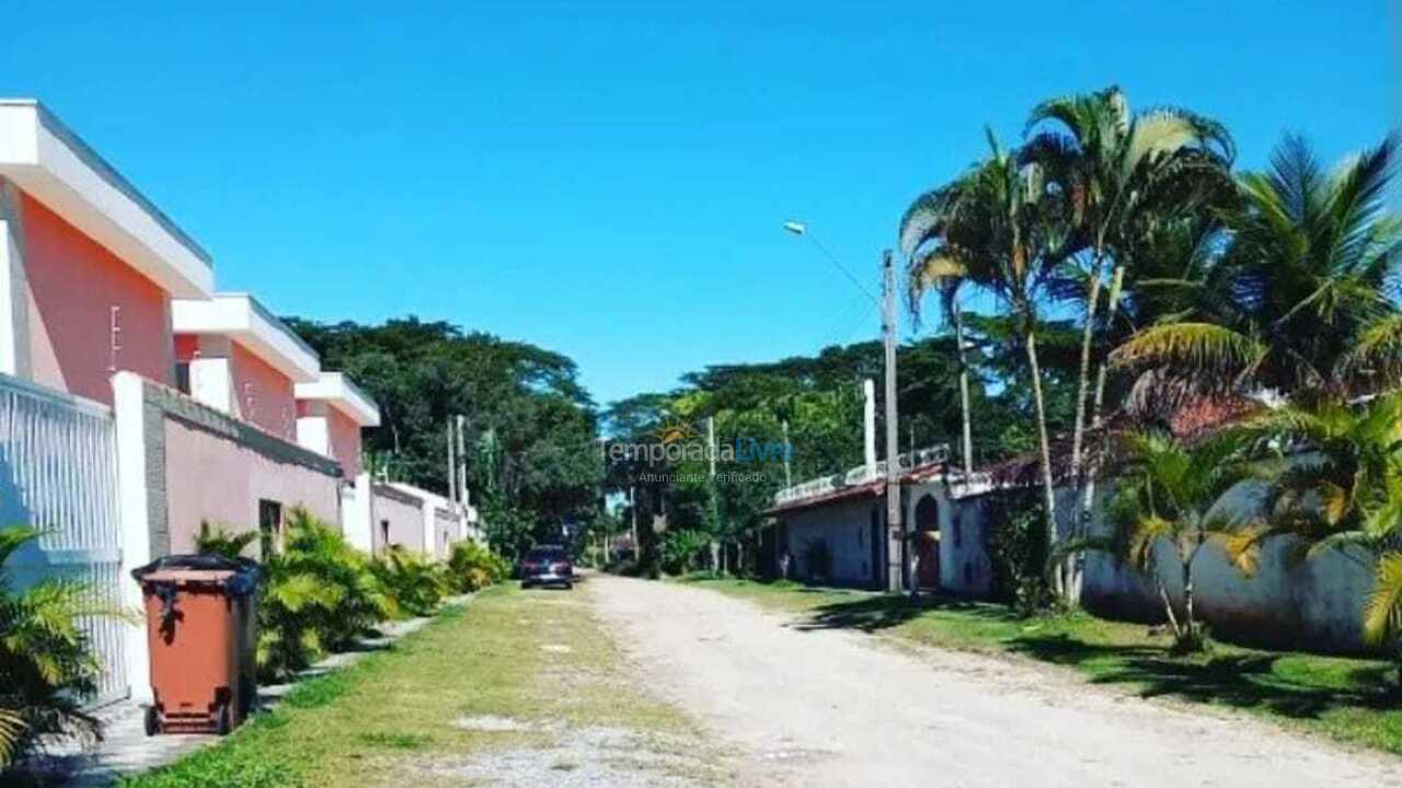 Casa para alquiler de vacaciones em Bertioga (Praia do Indaiá)