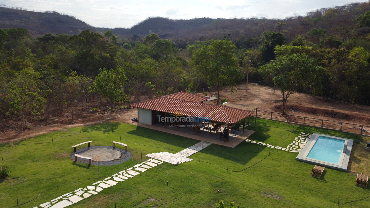 Granja para alquiler de vacaciones em Aurora do Tocantins (Povoado Azuis Sentido Aurora A Direita da Entrada)