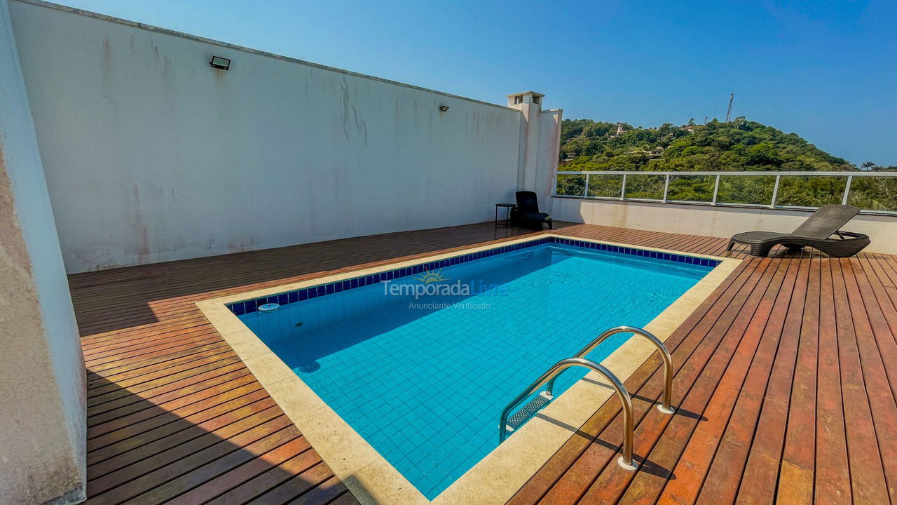 Apartment for vacation rental in Ubatuba (Praia do Tenório)