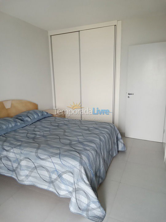 Apartamento para aluguel de temporada em Guarujá (Praia do Tombo)