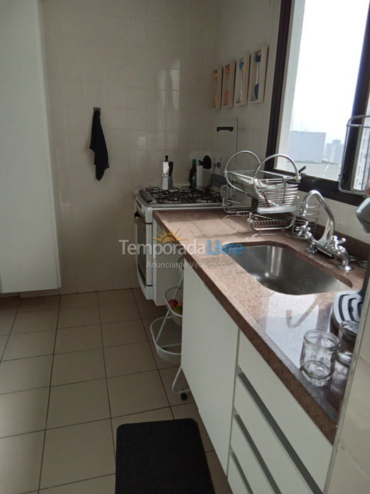 Apartment for vacation rental in Guarujá (Praia do Tombo)