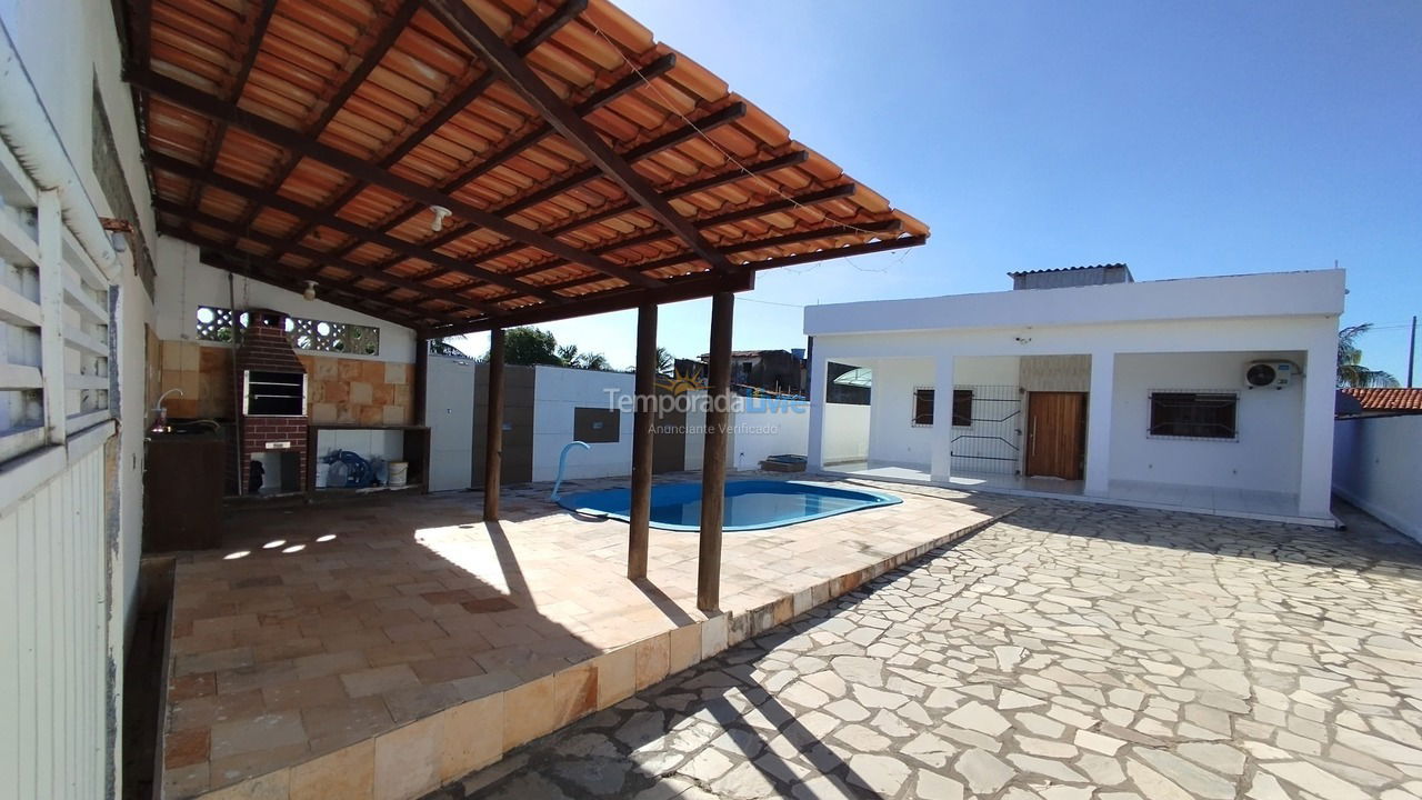 House for vacation rental in Lucena (Praia de Lucena Bairro Camaçari Pb)