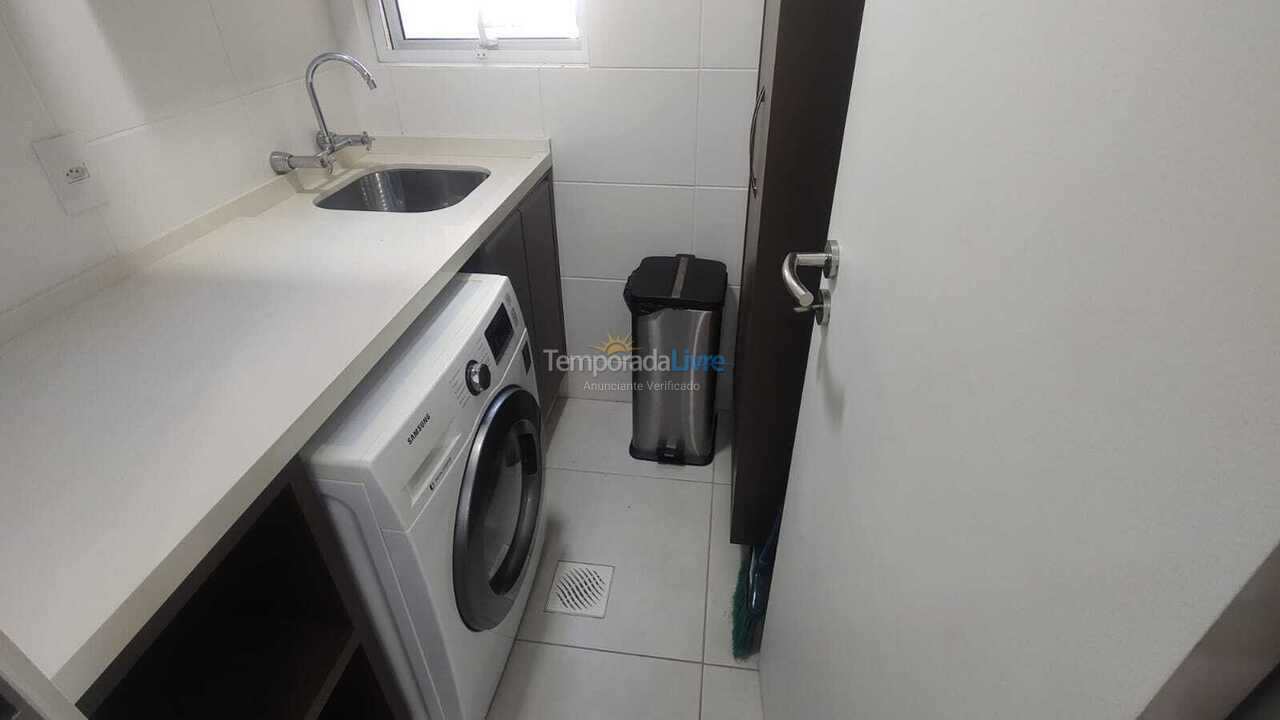 Apartamento para aluguel de temporada em Florianopolis (Praia dos Ingleses)