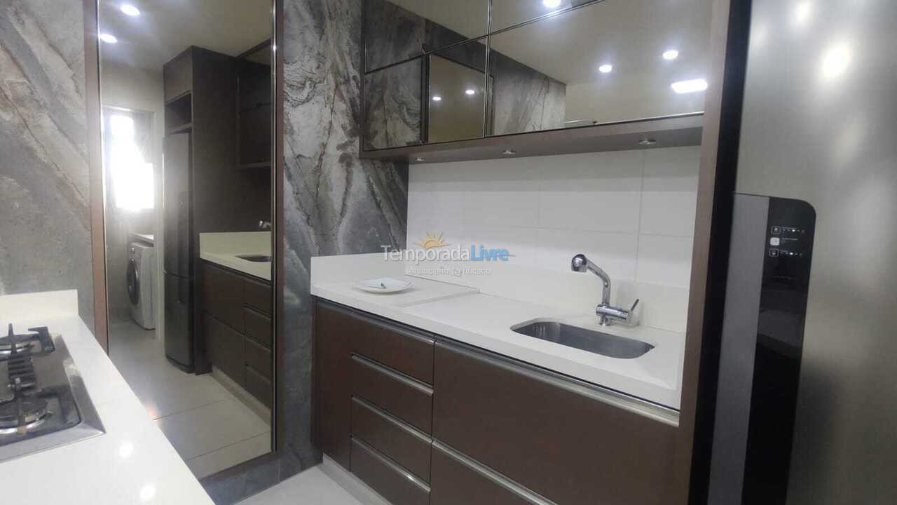 Apartamento para aluguel de temporada em Florianopolis (Praia dos Ingleses)