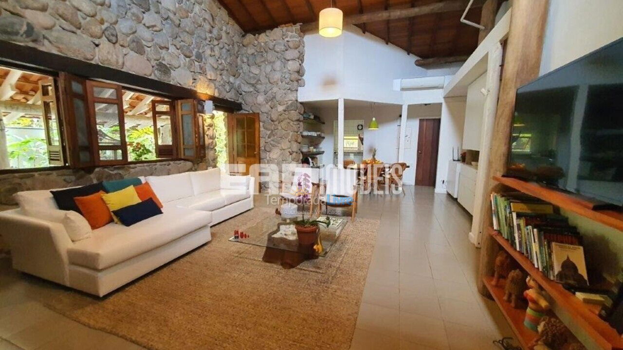 House for vacation rental in Ubatuba (Itamambuca)