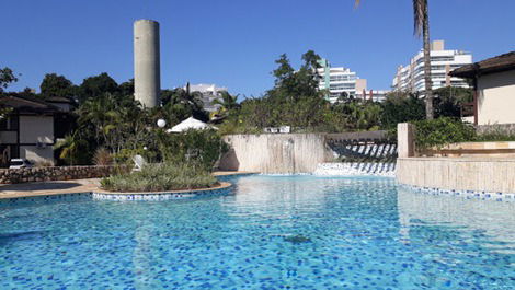 Casa em condomínio Riviera de S. Lourenço c 3 dorm (1 s) com ar