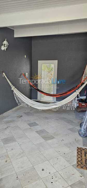 Casa para aluguel de temporada em Bertioga (Riviera de São Lourenço)