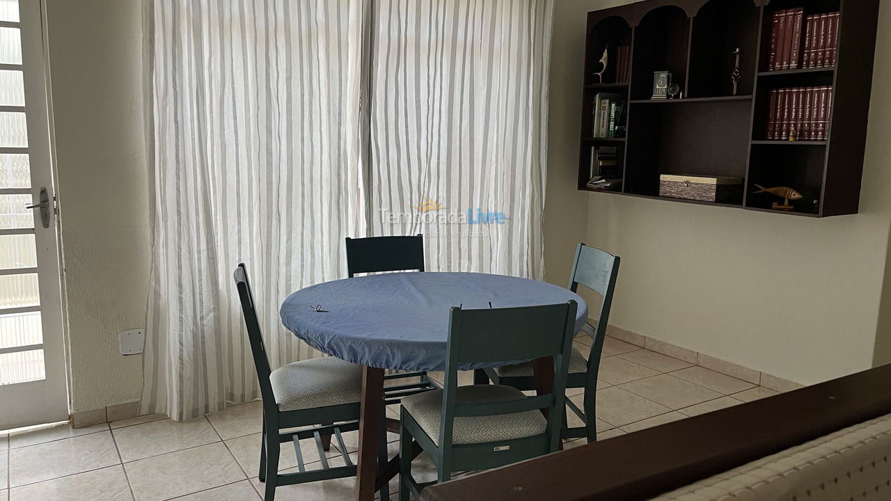 House for vacation rental in Caraguatatuba (Centro)