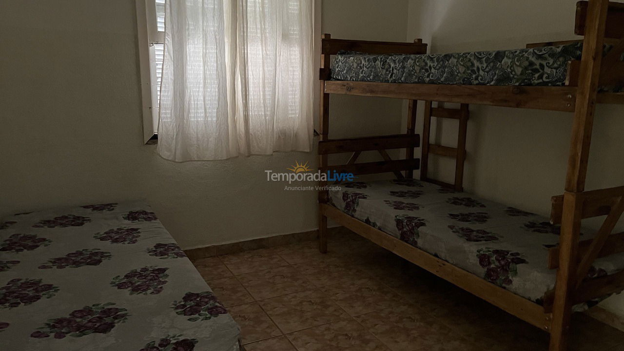 House for vacation rental in Caraguatatuba (Centro)