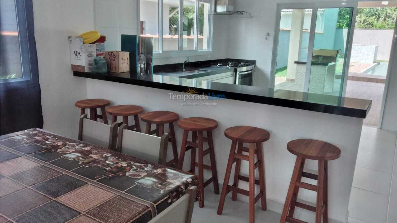 Casa para alquiler de vacaciones em Bertioga (Condominio Morada da Praia)