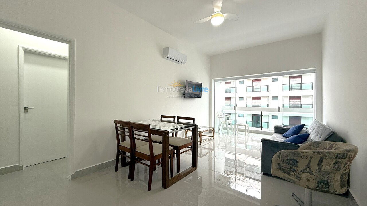 Apartamento para alquiler de vacaciones em Guarujá (Pitangueiras)