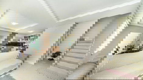 Duplex apartment 30 meters from the sea