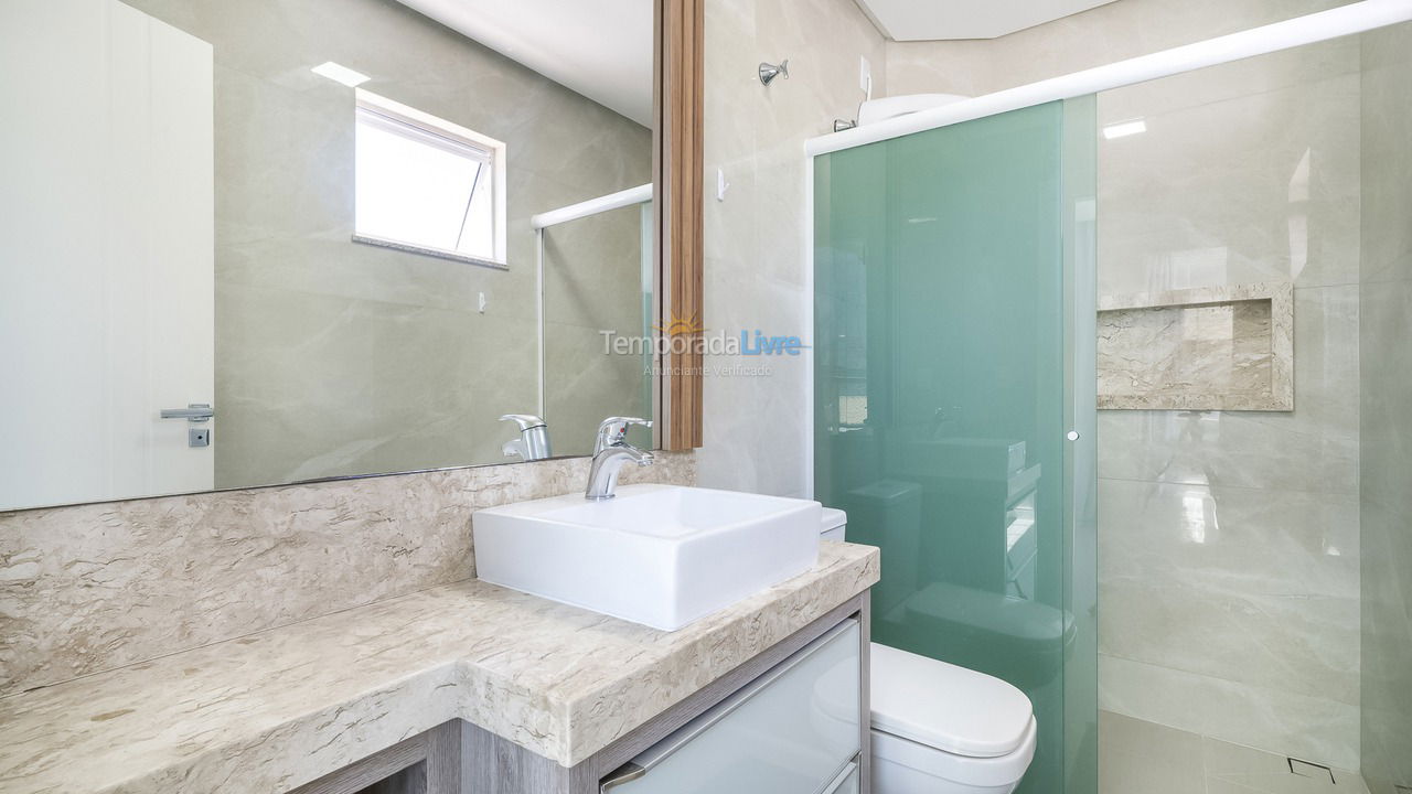 Apartment for vacation rental in Bombinhas (Canto Grande)