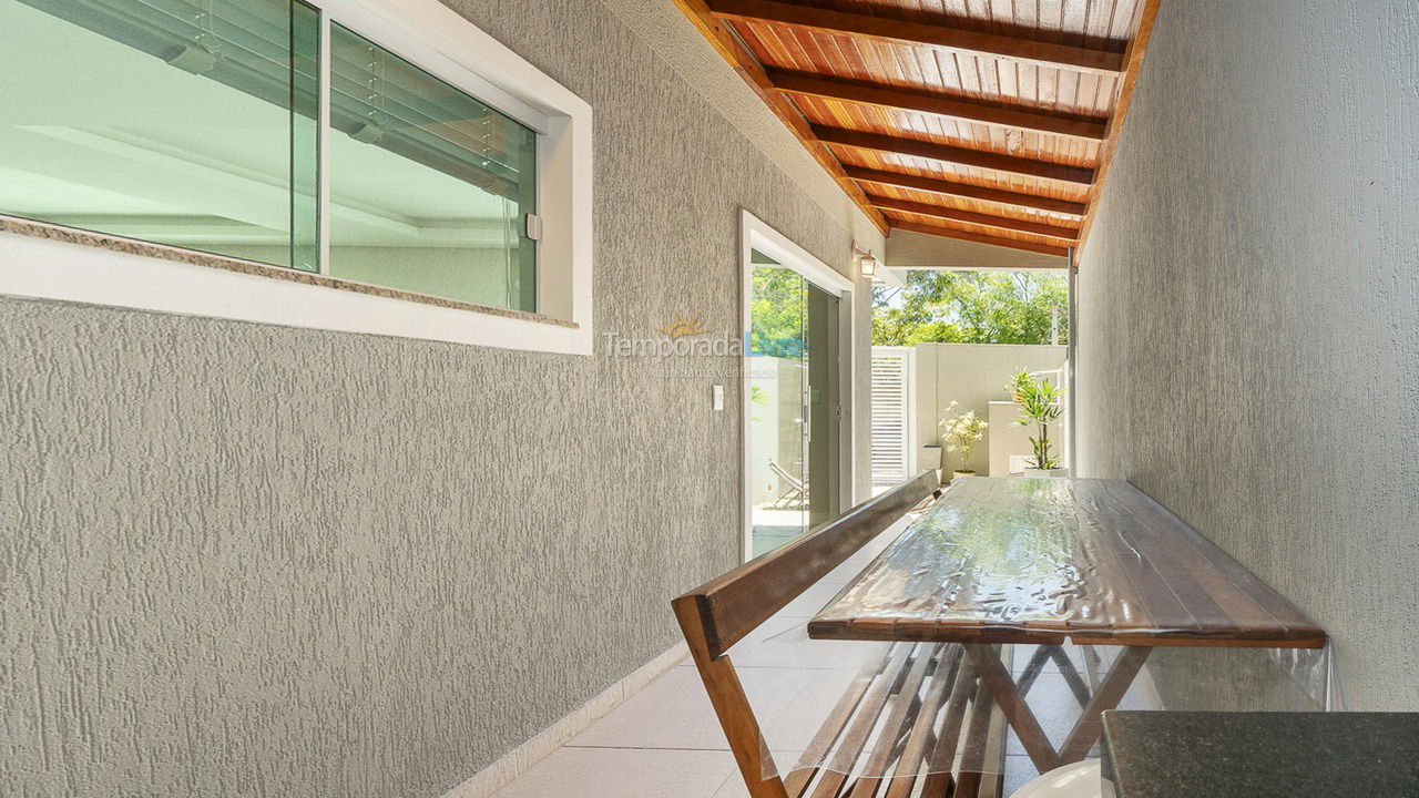 Apartment for vacation rental in Bombinhas (Canto Grande)