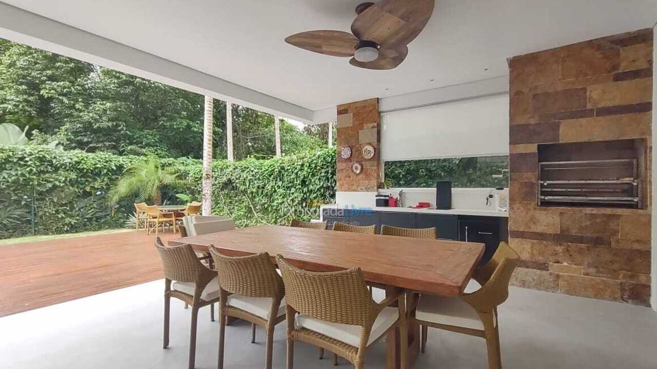 House for vacation rental in São Sebastião (Praia da Baleia)