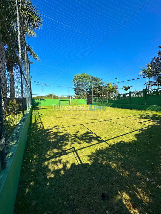 Casa para alquiler de vacaciones em Igaratá (Condominio águas de Igarata)