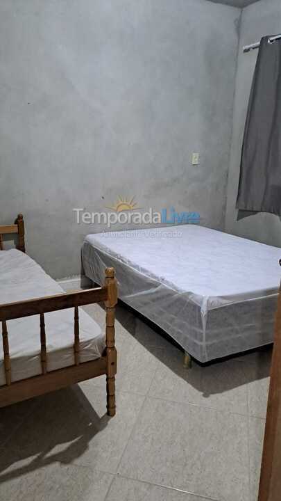 Apartment for vacation rental in Balneário Piçarras (Itacolomi)