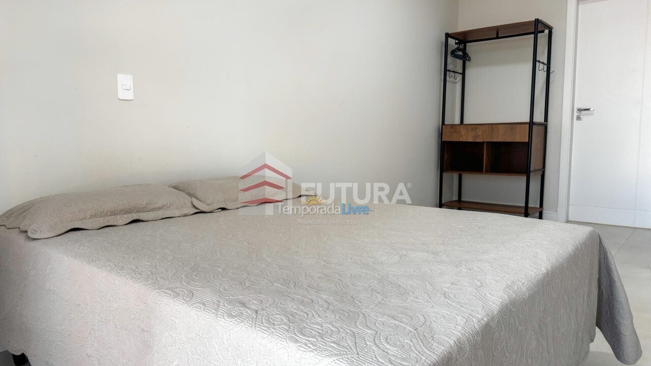 Apartment for vacation rental in Bombinhas (Praia de Bombas)