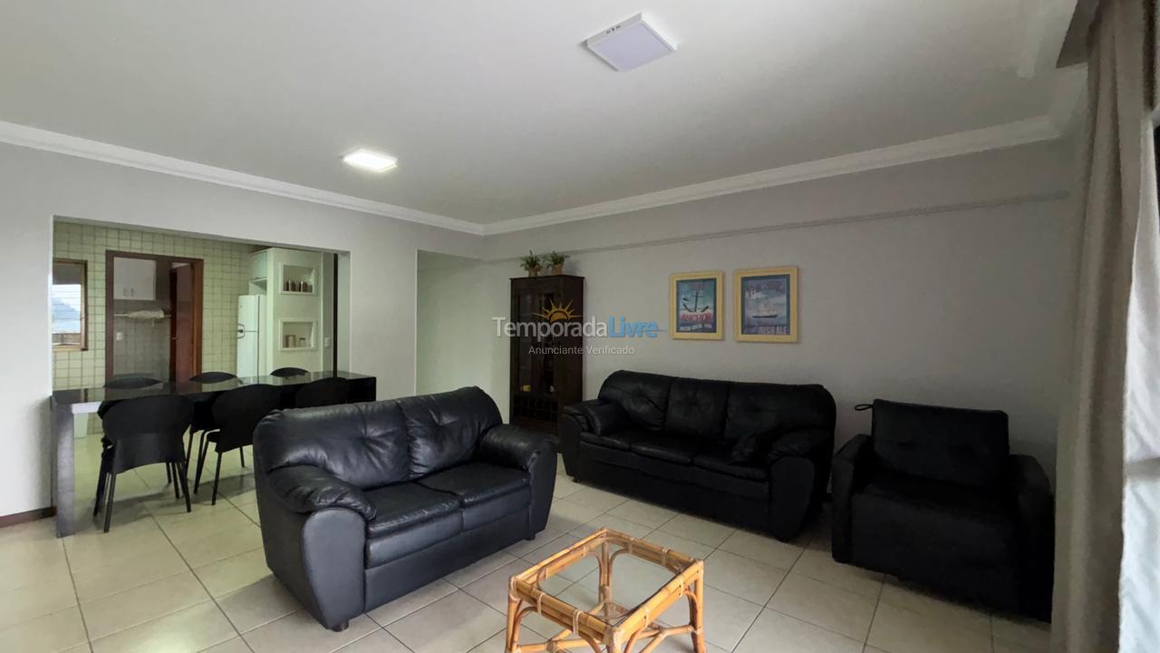 Apartment for vacation rental in Bombinhas (Praia de Bombinhas)