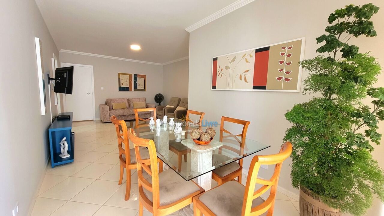 Apartamento para aluguel de temporada em Guarujá (Pitangueiras)