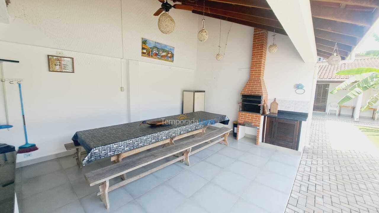 Casa para alquiler de vacaciones em Ubatuba (Maranduba)