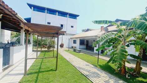 Casa para alugar em Ubatuba - Maranduba