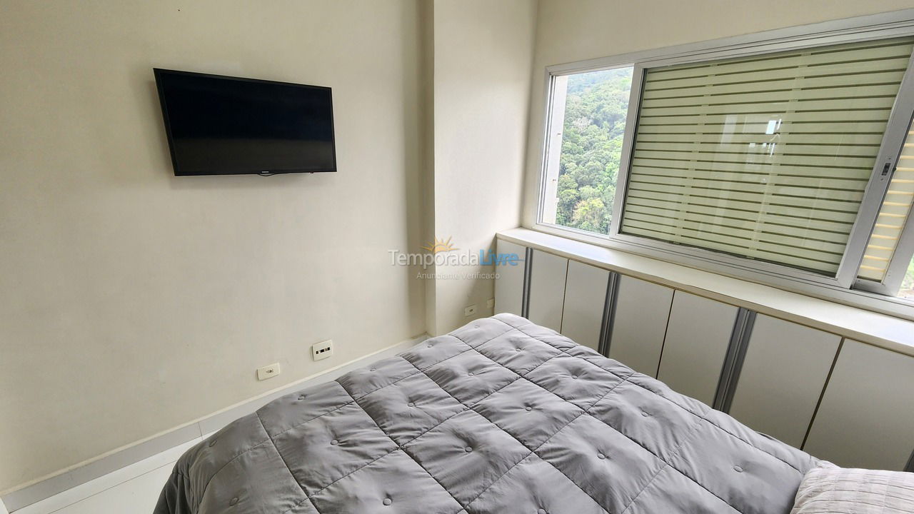 Apartment for vacation rental in Guarujá (Pitangueiras)