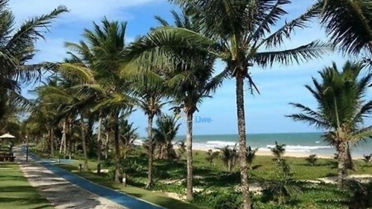 Apartamento para aluguel de temporada em Camaçari (Praia de Guarajuba)