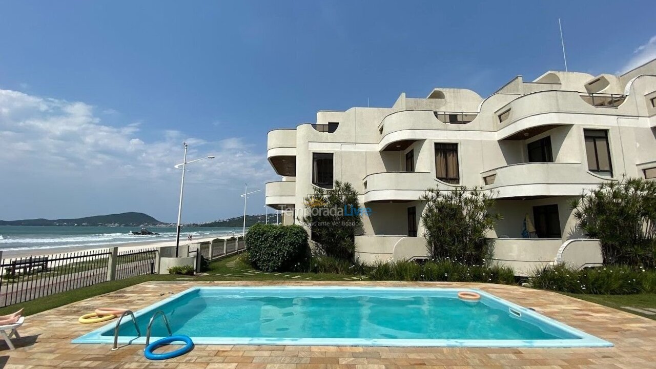 Apartment for vacation rental in Bombinhas (Praia de Bombas)