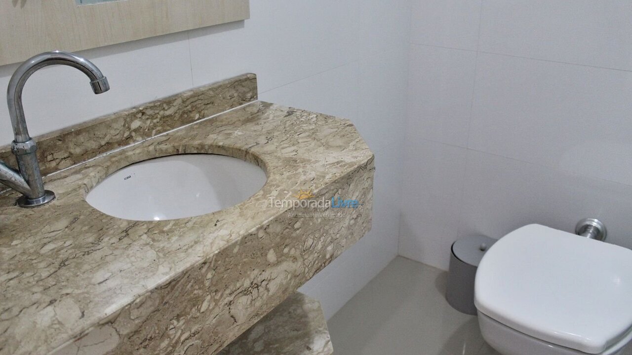 Apartamento para alquiler de vacaciones em Bombinhas (Praia de Bombas)