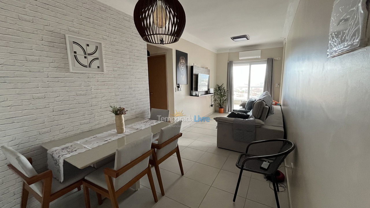 Apartamento para aluguel de temporada em Praia Grande (Vila Mirim)