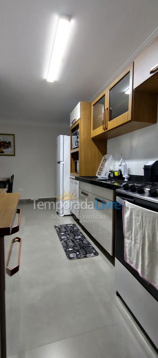 Apartamento para aluguel de temporada em Praia Grande (Jardim Real)