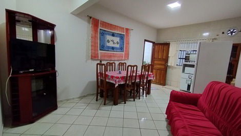 House in the center of Navegantes, 90 meters from the sea