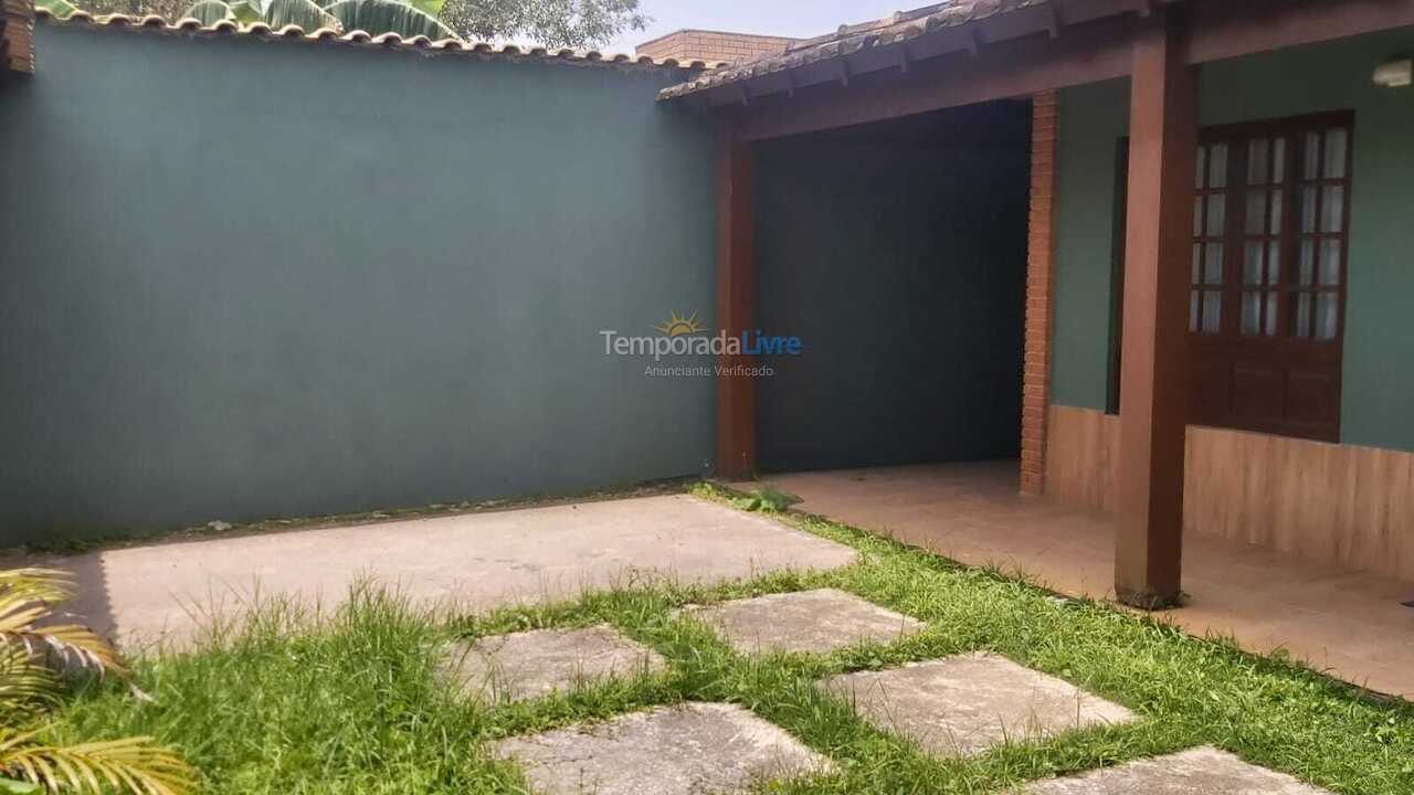 Casa para aluguel de temporada em Bertioga (Boraceia)