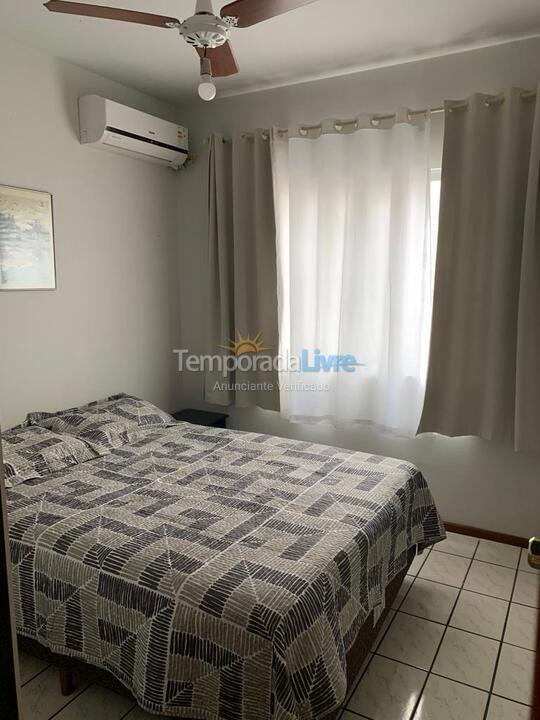 Apartamento para aluguel de temporada em Balneário Camboriú (Centro)