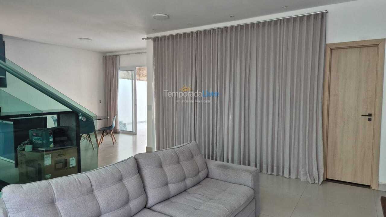 House for vacation rental in Guarujá (Jardim Virginia Praia da Enseada)