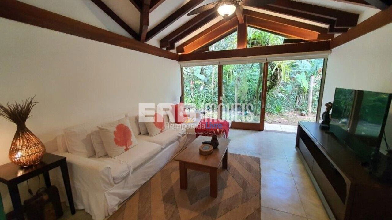 Casa para alquiler de vacaciones em Ubatuba (Praia de Itamambuca)