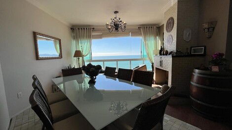 Apartamento Frente Mar