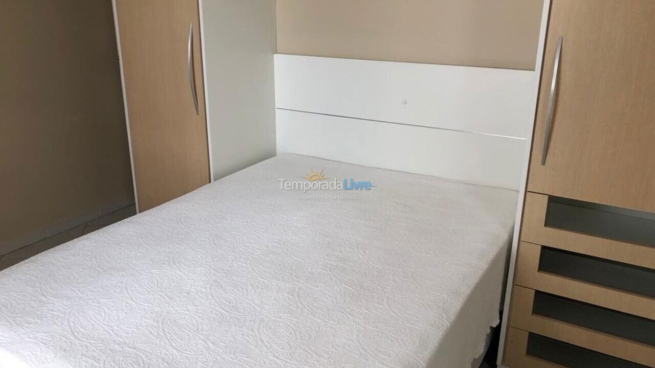 Apartamento para alquiler de vacaciones em Itapema (Centro Frente Mar)