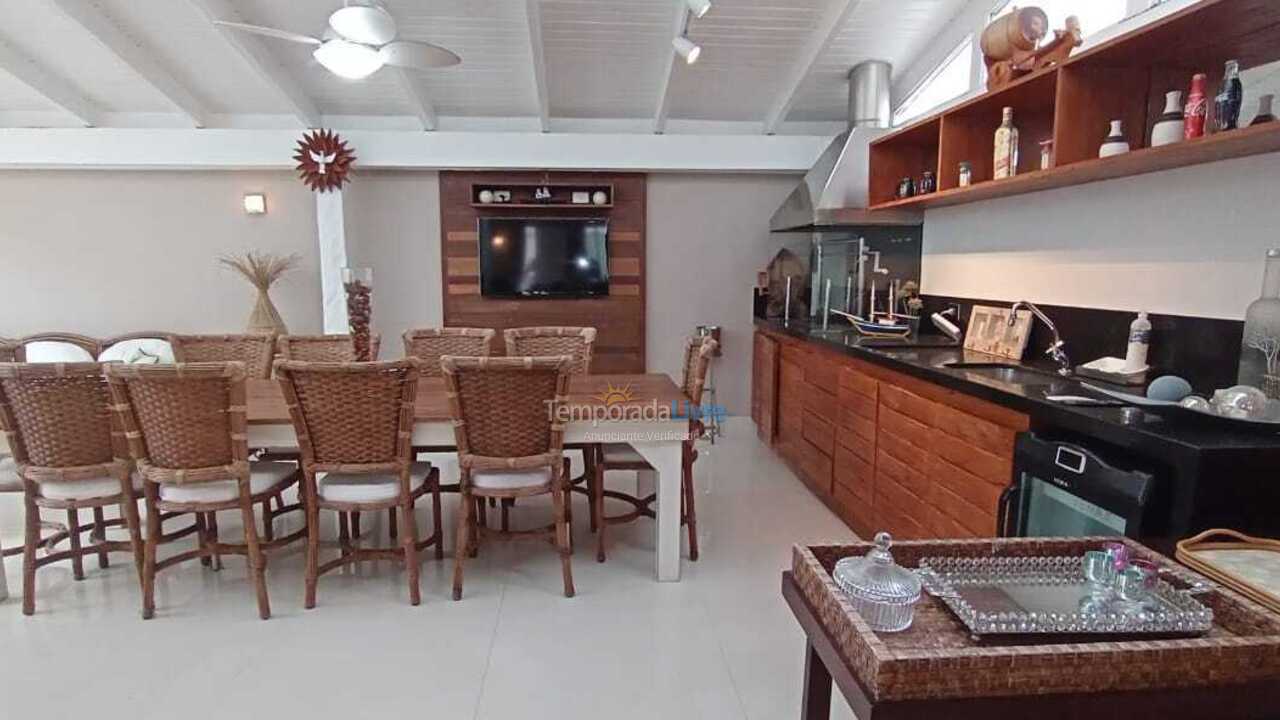 Casa para alquiler de vacaciones em São Sebastião (Juquehy)