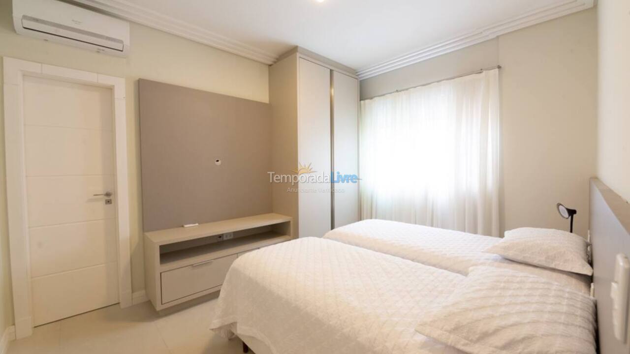 Apartamento para alquiler de vacaciones em Itapema (Centro Frente Mar)