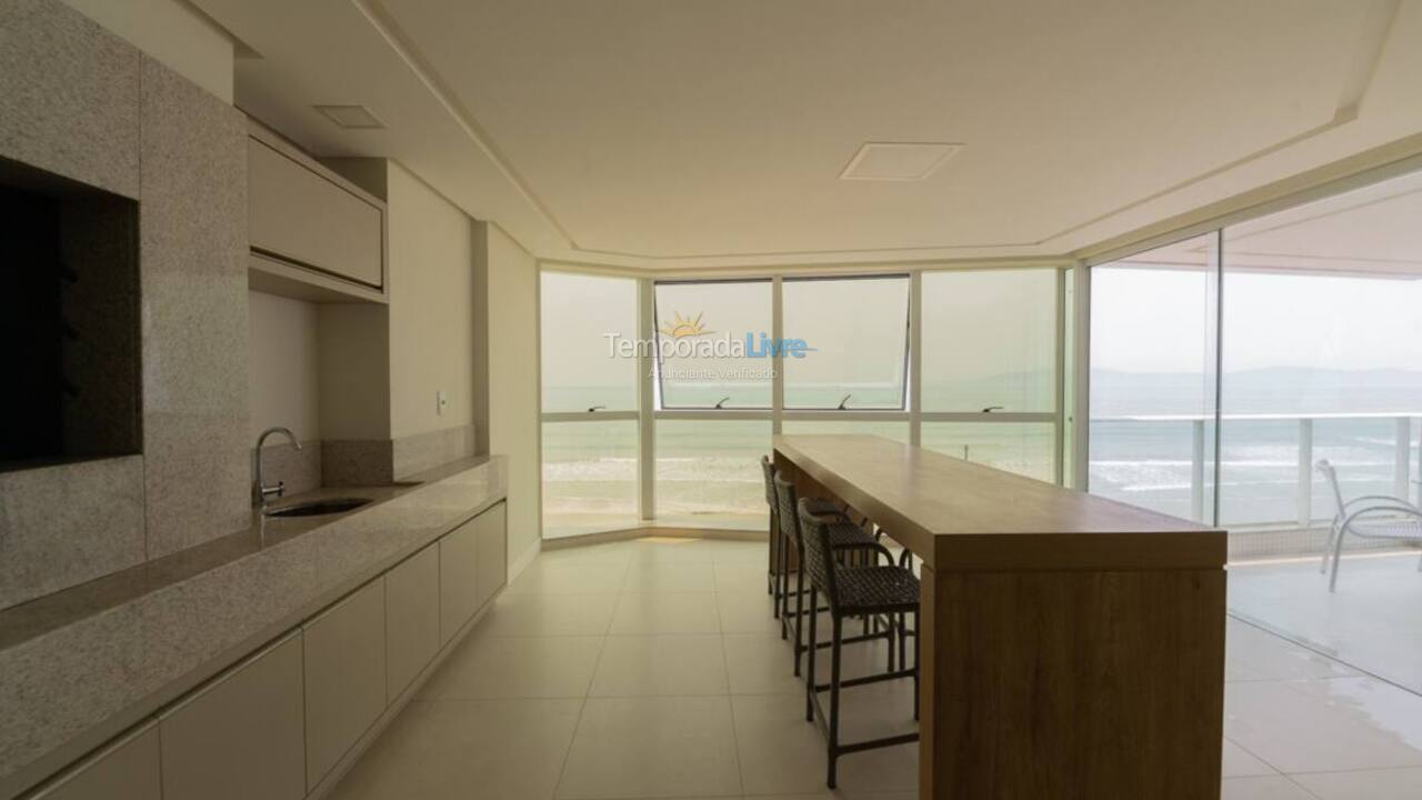 Apartamento para alquiler de vacaciones em Itapema (Centro Frente Mar)