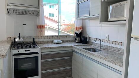 Apartamento a 170m do mar na Praia de Palmas/SC.