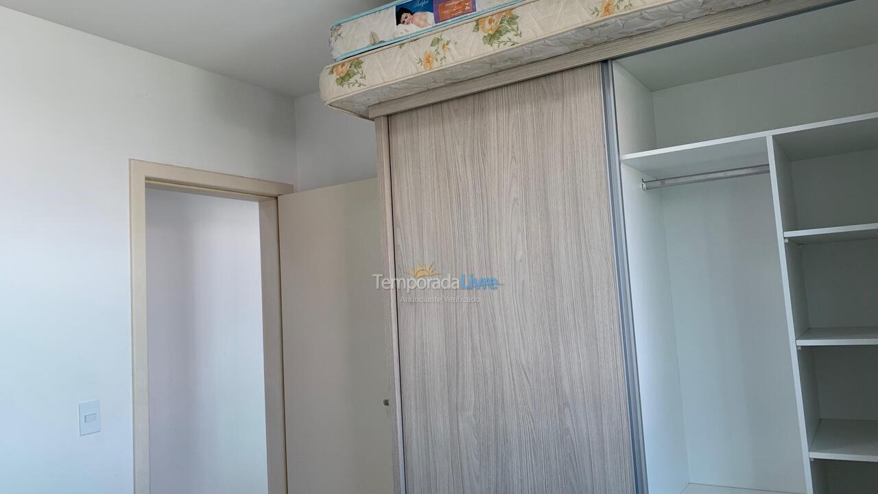 Apartamento para alquiler de vacaciones em Governador Celso Ramos (Praia de Palmas)