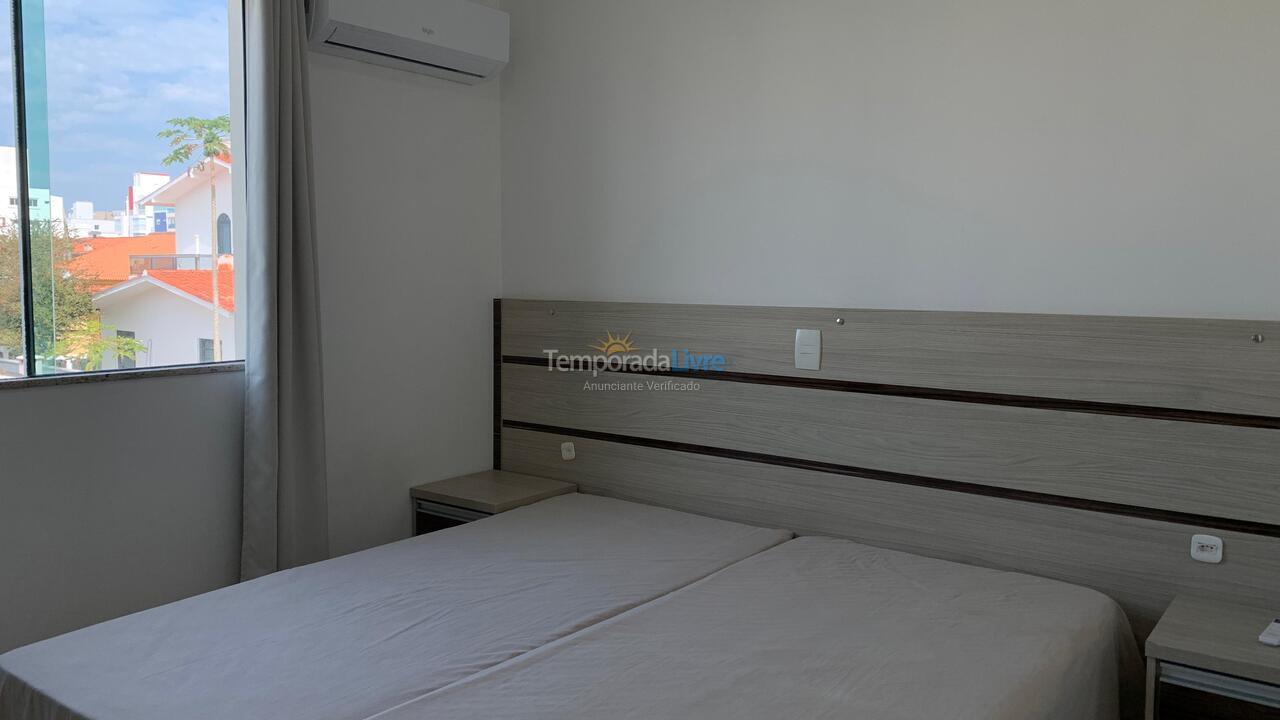 Apartment for vacation rental in Governador Celso Ramos (Praia de Palmas)